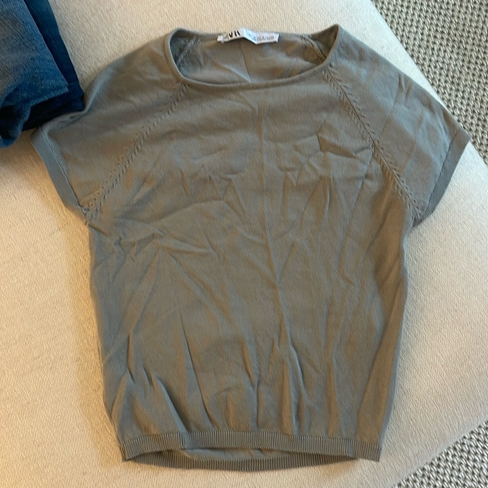 Zara grey cut out top